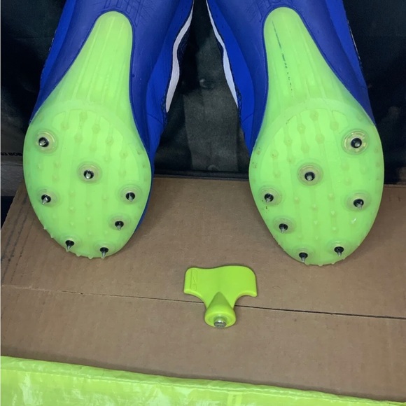 nike zoom rival m8 spikes